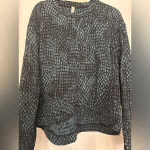 Lululemon Pullover